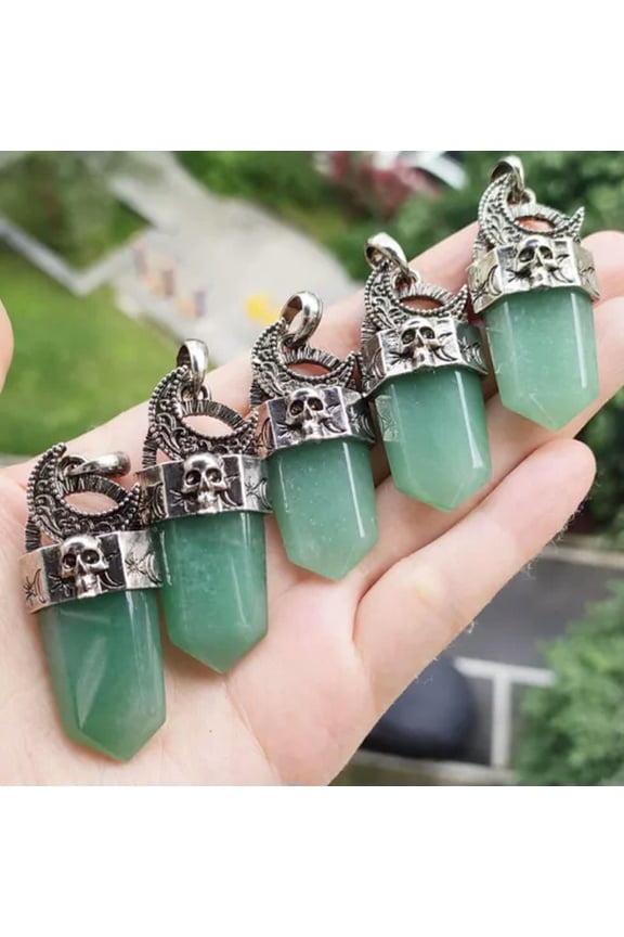 5pcs Natural Aventurine Gems Moon Skull Pendants Magic Reiki Healing Amulet