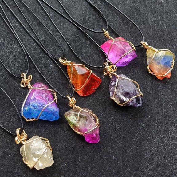 HOOUN 7Pcs Natural Mixed Quartz Crystal Cluster Pendant Necklace Charka Healing