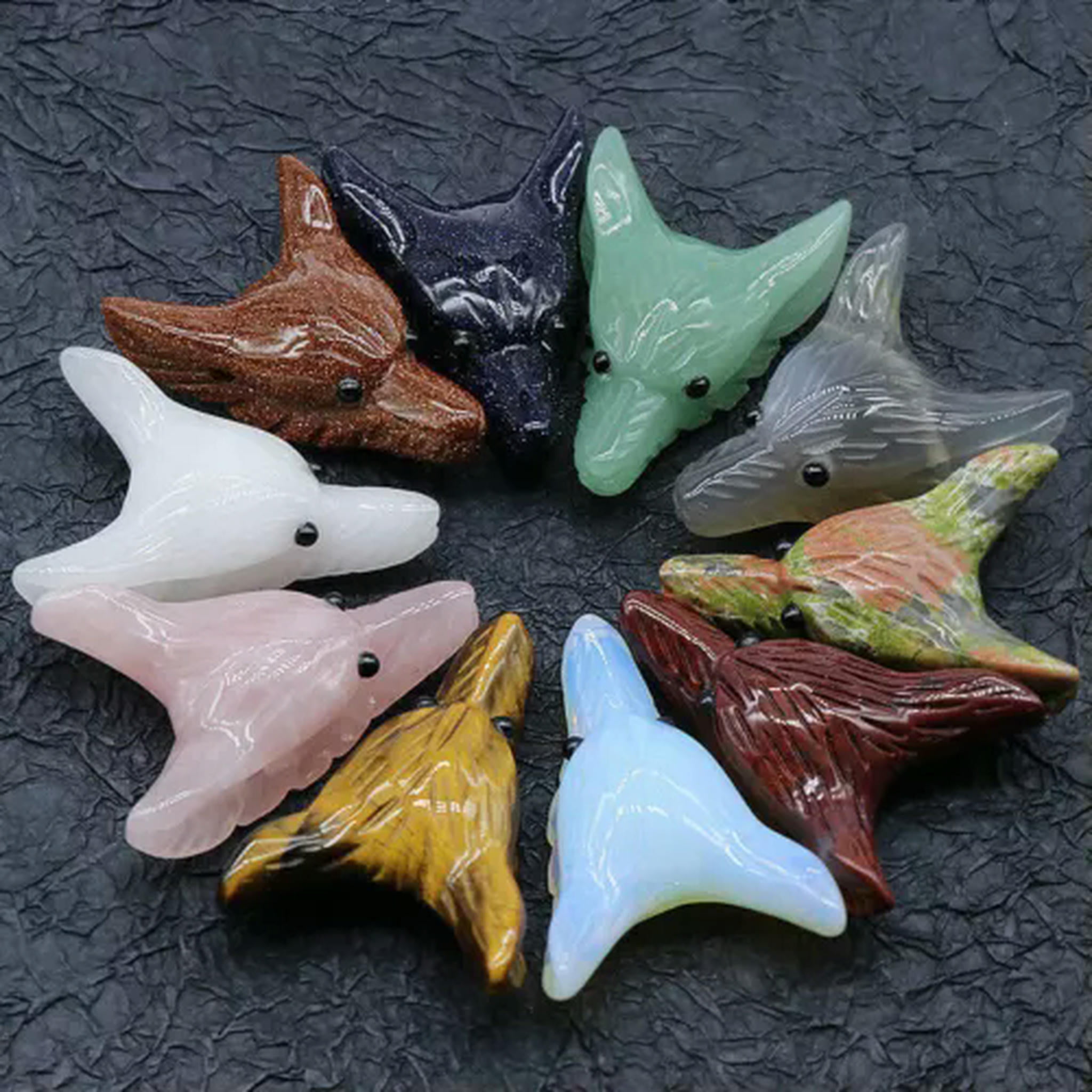 HOOUN 8pcs Natural Stone Mixed Carved Wolf Head Pendants Beads for Jewelry Making-46X33mm