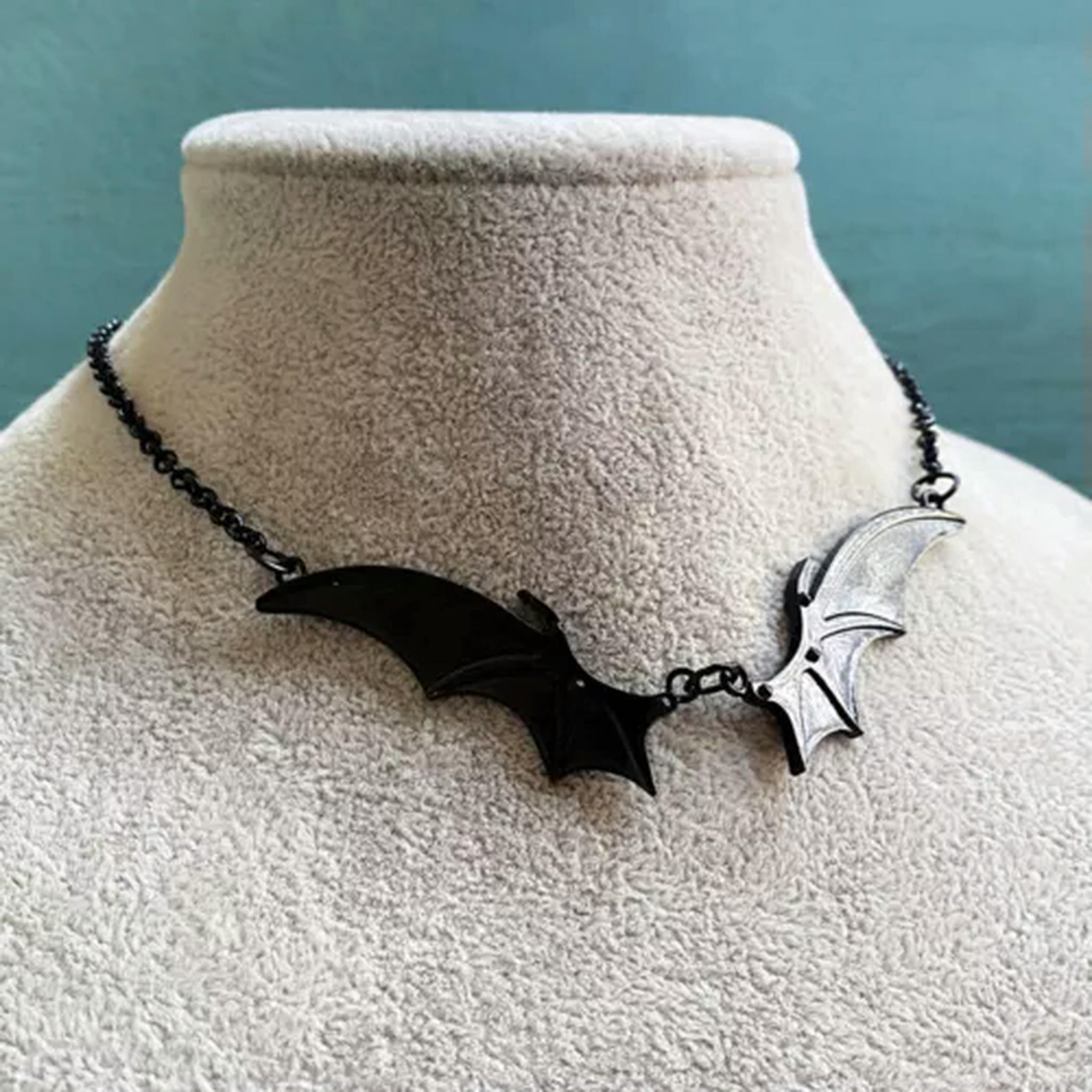 HOOUN Creative Bat Necklace Chain Flying Wings Spread Charm Pendant ...