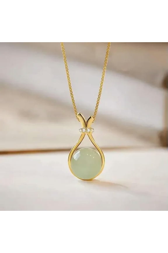 Green Chic Pendant Necklace Neck Jewelry Women Gemstone Imitation Jade Versatile