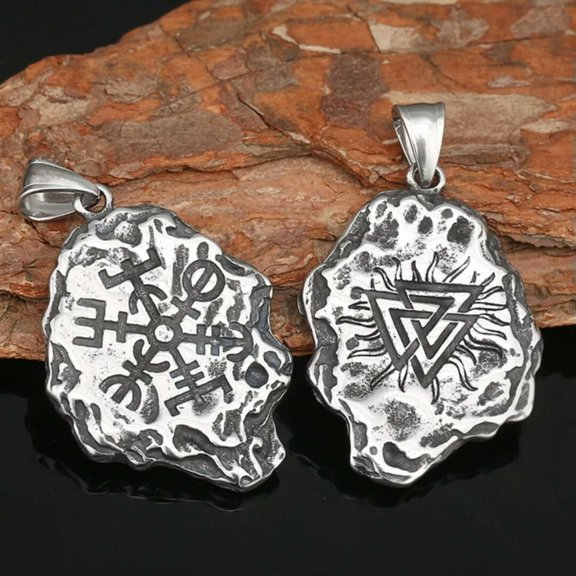 HOOUN Mens Viking Compass Vegvisir Guiding Pendant Necklace Norse Jewelry Amulet 24"