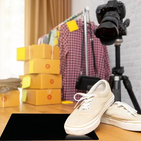 HOOWIFFY Reflective Double-Sided Black Acrylic Backdrop, Perfect for Tabletop Photography 2Pcs