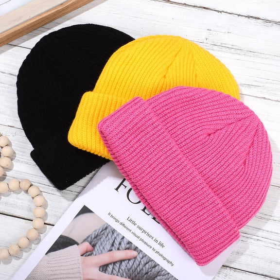 HOOWIFFY 3-Pack Unisex Acrylic Beanie Hats Winter Warm Outdoor Knit Caps Assorted Colors for Men and Women