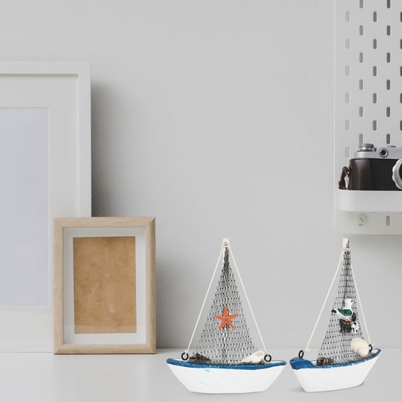 HOOWIFFY 4Pcs Nautical Decor Assorted Color Sailboat Model for Home and Beach Decoration