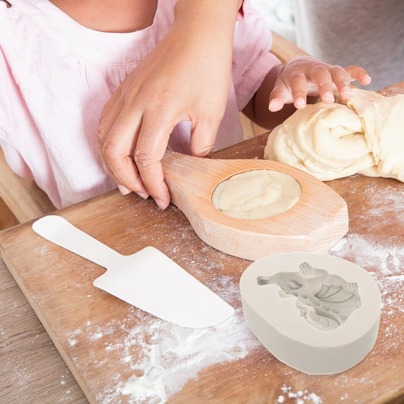 HOOWIFFY Non-Stick Silicone Dinosaur Mold for Baking, Chocolate, Fondant, Cake Decorating, White Flexible Baking Tool