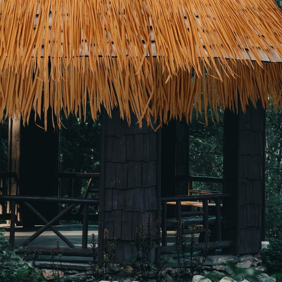 HOOWIFFY Artificial Thatch Roofing Realistic Pe for Indoor and Outdoor Landscaping