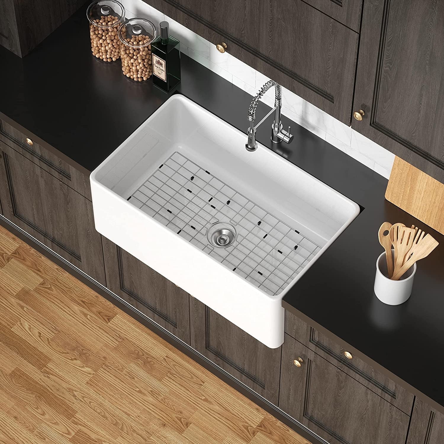 HOROW Farmhouse Sink 24" x 18" Ceramic Apron Single Bowl Kitchen with Grid and Strainer