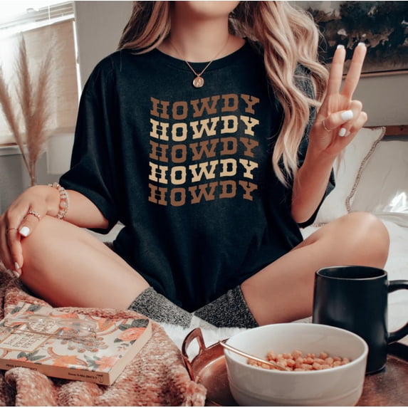 HOWDY HOWDY HOWDY Graphic Short sleeve Plus T-Shirt