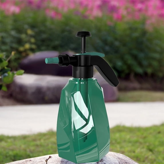 HOZVOMI Car Wash and Gardening Spray Bottle - 1.5L Thickened Portable Pressure Watering Can with Adjustable Nozzle for Washing and Spraying