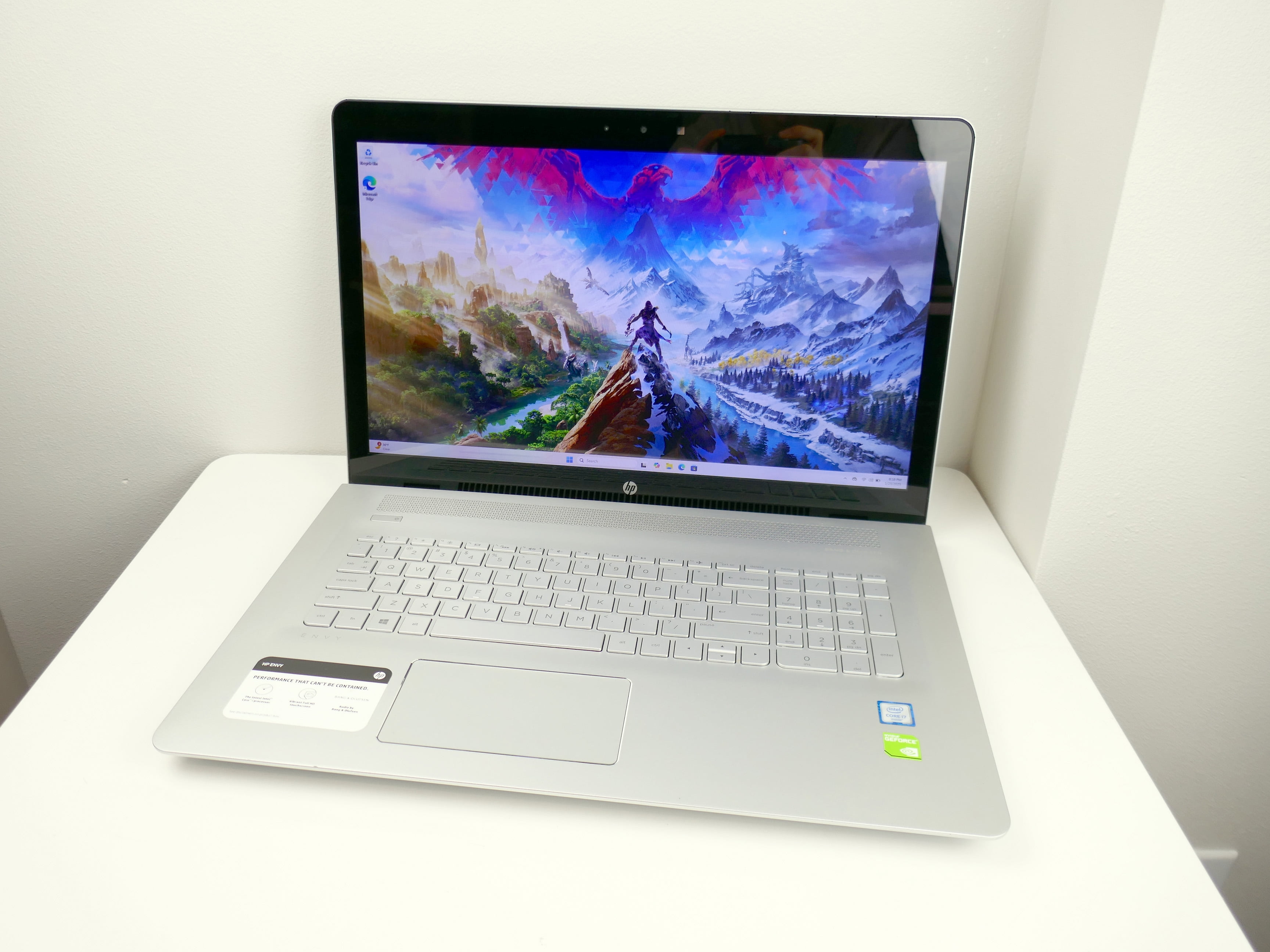 Pre-Owned HP Laptop ENVY Intel Core i7 6th Gen 6500U (2.50GHz 