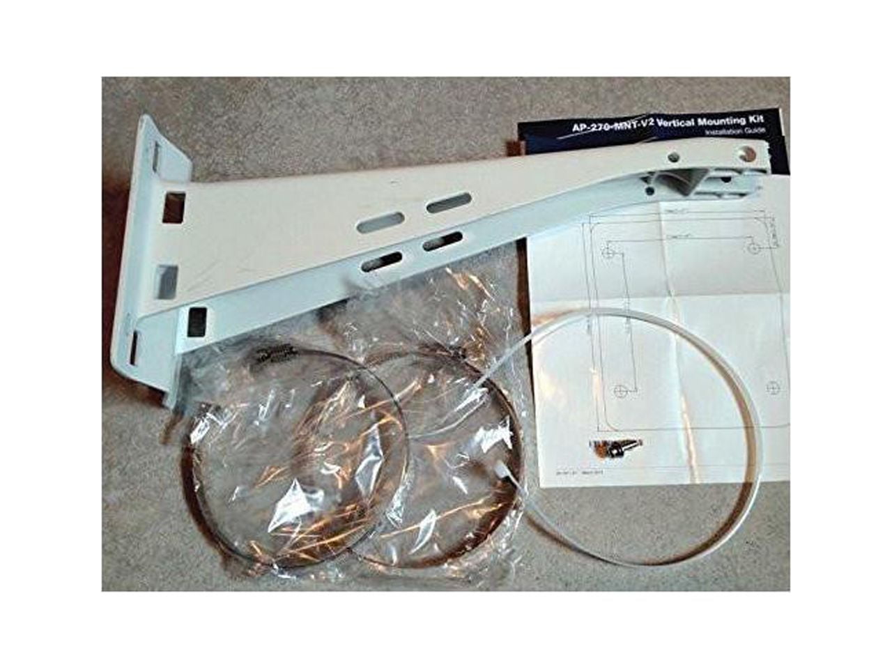 White Steel Outdoor Pole Mount Kit for Wireless Access Points