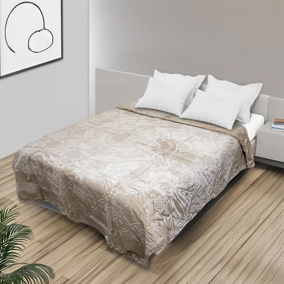 HR Premium Soft Gold Color Plush Blanket Luxurious Velvet Fleece Throw Perfect for Sofa, Bed & Travel Warm, Cozy & Ideal for All Seasons Comfort & Elegance in Home Decor