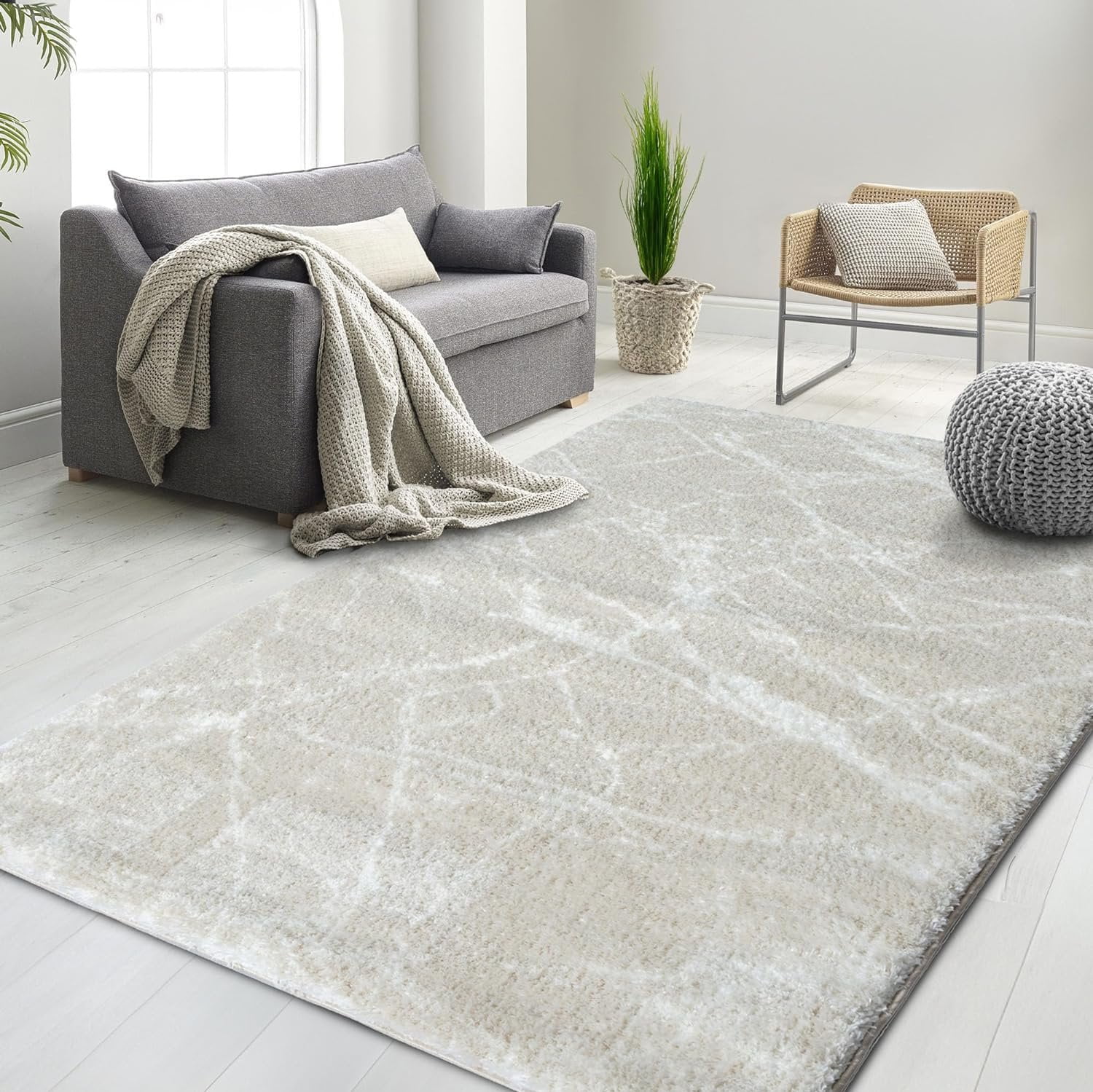 HR UltraSoft Beige Shaggy Rug with Elegant Marble Pattern Luxurious