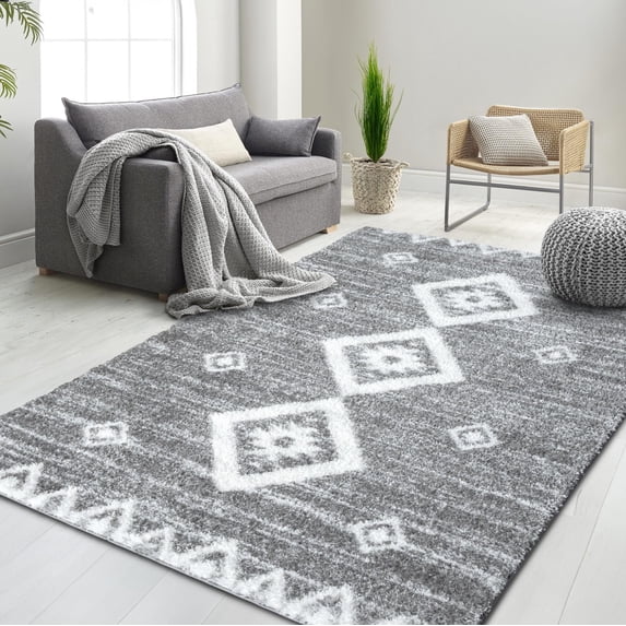 HR Ultra-Soft Shaggy Area Rug with Southwestern Diamond Pattern Gray and White, Plush 1-Inch Pile, Easy Clean, Quick Crease Recovery Ideal for Living Room, Bedroom