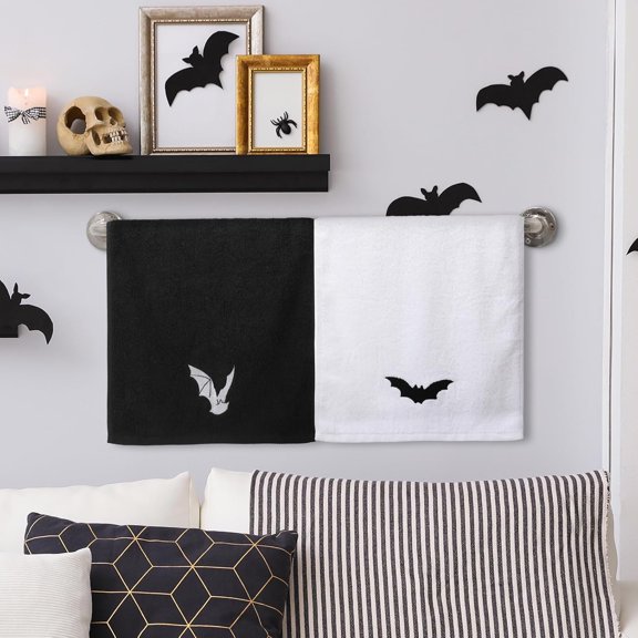 HSAPOW-3 Pcs Kitchen Hand Towels 13.3 x 29 Inch Towels for Bathroom Soft Embroidered Home Decoration for Goth Kitchen Halloween Birthday Gifts(Polyester,Bat)