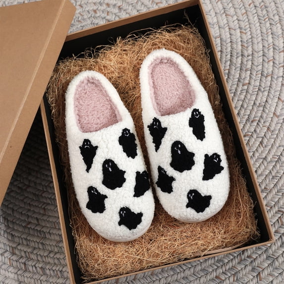 HTHLVMD Cute Pattern House Shoes, Fuzzy Plush Slip Ons, Halloween All Over Ghost Slippers Cute Pattern Fuzzy House Shoes Warm Plush Closed Toe Slip On Clog Indoor Footwear, White 7.5