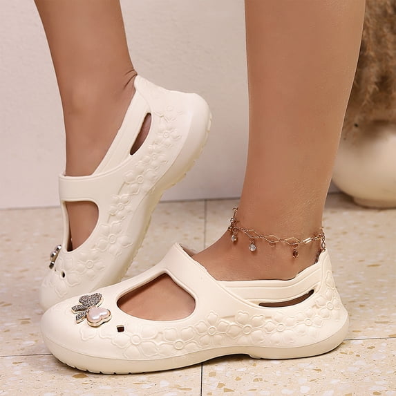 HTHLVMD Mary Jane Clogs, Hollow Mesh Shoes, Rhinestone Decor Footwear, Slip On Walking Clogs, Summer Outdoor Shoes, Women's Hollow Mesh Mary Jane Clogs Rhinestone Heart Decor Walking Shoes, Beige 5.5