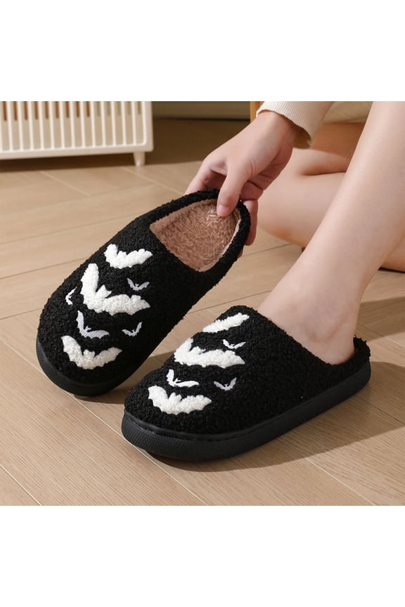 Spooky House Shoes, Fuzzy Warm Slip Ons, Cozy Plush Slippers, Halloween Flying Bats Plush Slippers Spooky White Bats Fuzzy House Shoes Cozy Closed Toe Warm Indoor Slippers, Black 7.5