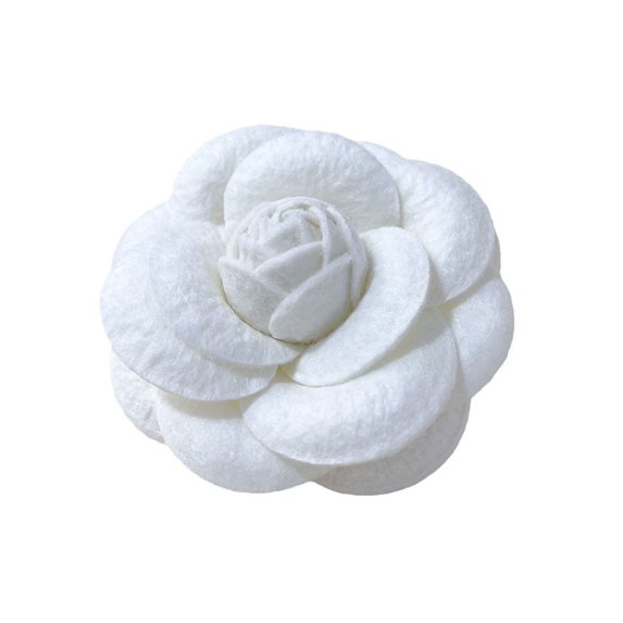 HUANLEDASH Women Brooch Fabric Camellia Shape Anti-slip Wear-resistant Suit Coat Collar Hat Scarf Decoration Clothes Pin Prom Party Garment Jewelry