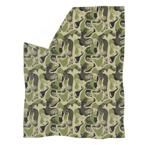 HUIACONG Camo Shark Coral Fleece Sofa Blanket Non-Fading with Soft, High Quality Coral Fleece Sofa Throw Blanket Polyester Super Soft Coral Fleece Throw Blanket
