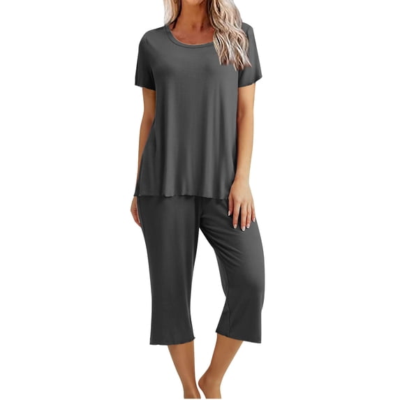 HUJlwoi Women 2 Piece Pajama Sets Lightweight Short Sleeve Top with Capri Pants Pj Set Comfy Breathable Loungewear Clothes