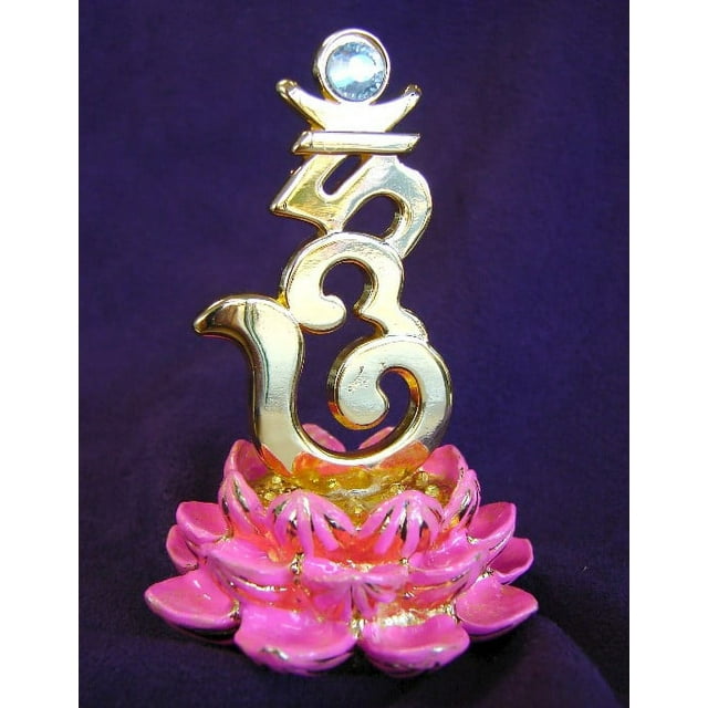 HUM Syllable on Pink Lotus