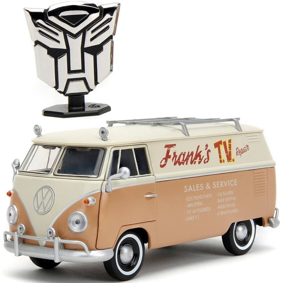 HWR Transformers RotB Wheeljack 1:24 Vehicle Badge