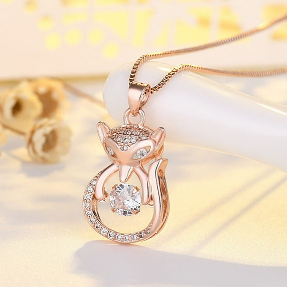 HYLLai Elegant Fox Pendant Necklace for Women, Versatile Jewelry Gift for birthdays or anniversaries, Rose Gold