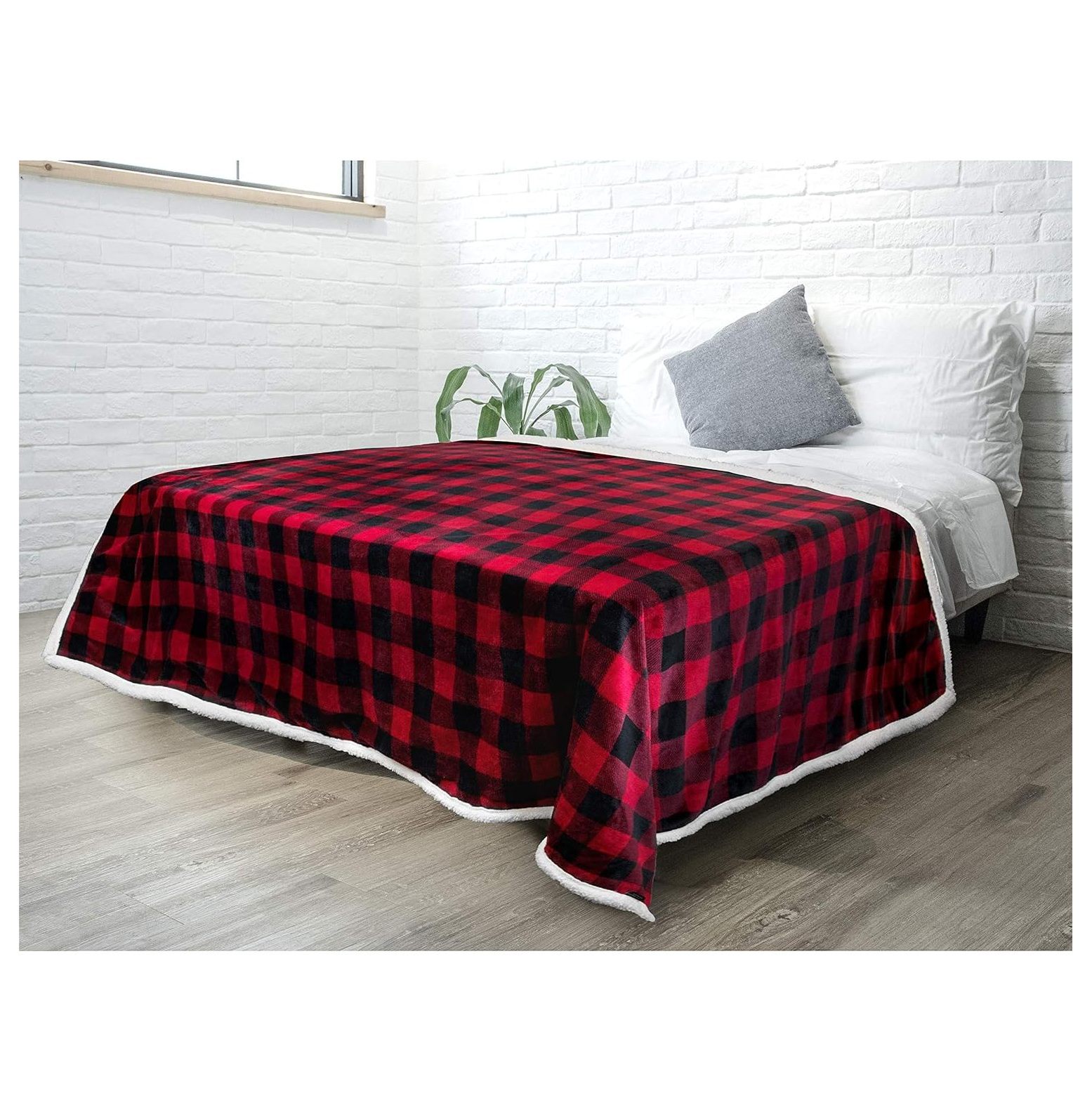 HYYYYH Black and Red Buffalo Plaid Fleece Blanket Queen Size, Soft