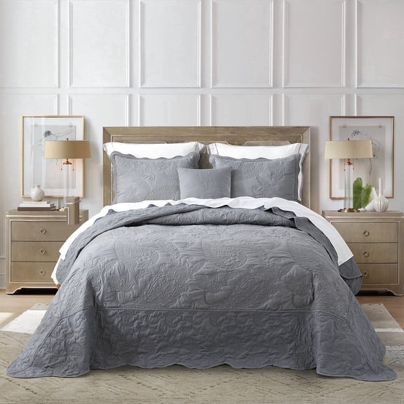 HZ & HY Oversized King Bedspread 138x122 Extra Wide - Paisley Pattern Quilt Set - Gorgeous & Elegant Style Bedding Coverlets, Reversible, Lightweight, 5 Piece, Alaskan King, Ultimate Gray