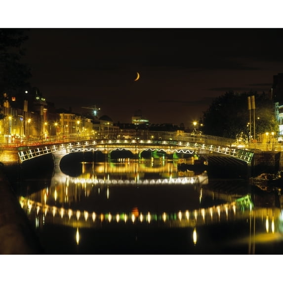 Posterazzi DPI1799877LARGE HaPenny Bridge River Liffey Dublin Ireland Poster Print by The Irish Image Collection, 32 x 24 - Large