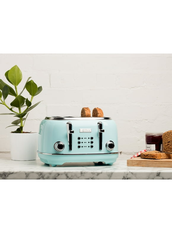 4 Slice Toasters in Toasters