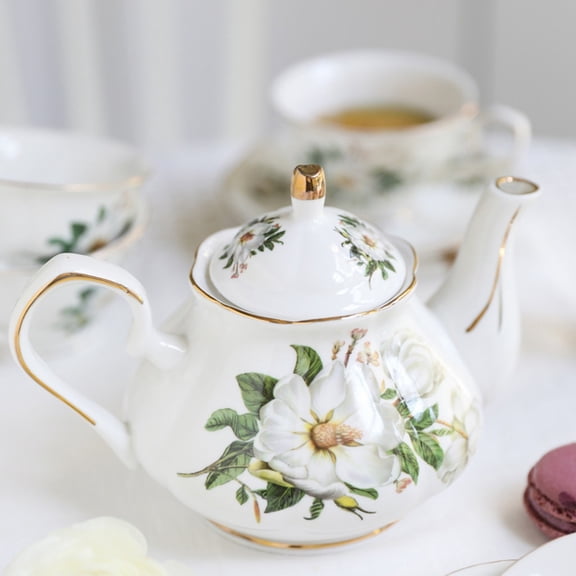 HaevnNest Ceramic Teapot Ceramic Gold 500ml Vintage Tea Kettle Porcelain Tea Pot for Home Kitchen Tea Brewing