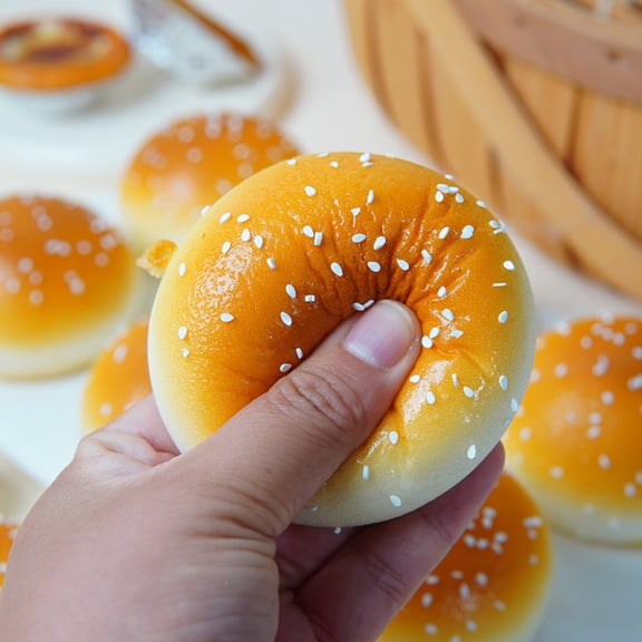 Hagloyecr Slow Rising Squishy，Taba Squishy, Stress Balls，Stress Relief & Fidget Toys for ADHD Party Favor Gift Hawaiian Rolls D