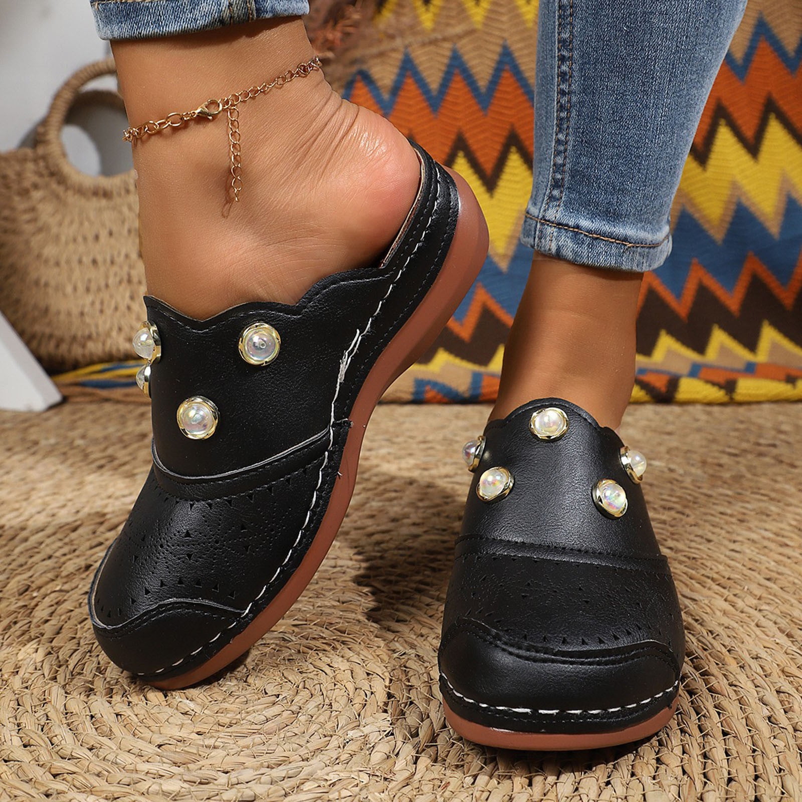 Tosca Womens Clogs Cushioned Insole For All Day Comfort Easy Slip On Casual Footwear