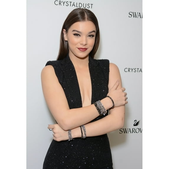 Hailee Steinfeld At A Public Appearance For Swarovski Crystaldust Turn Up The Style Launch Rockefeller Center New
