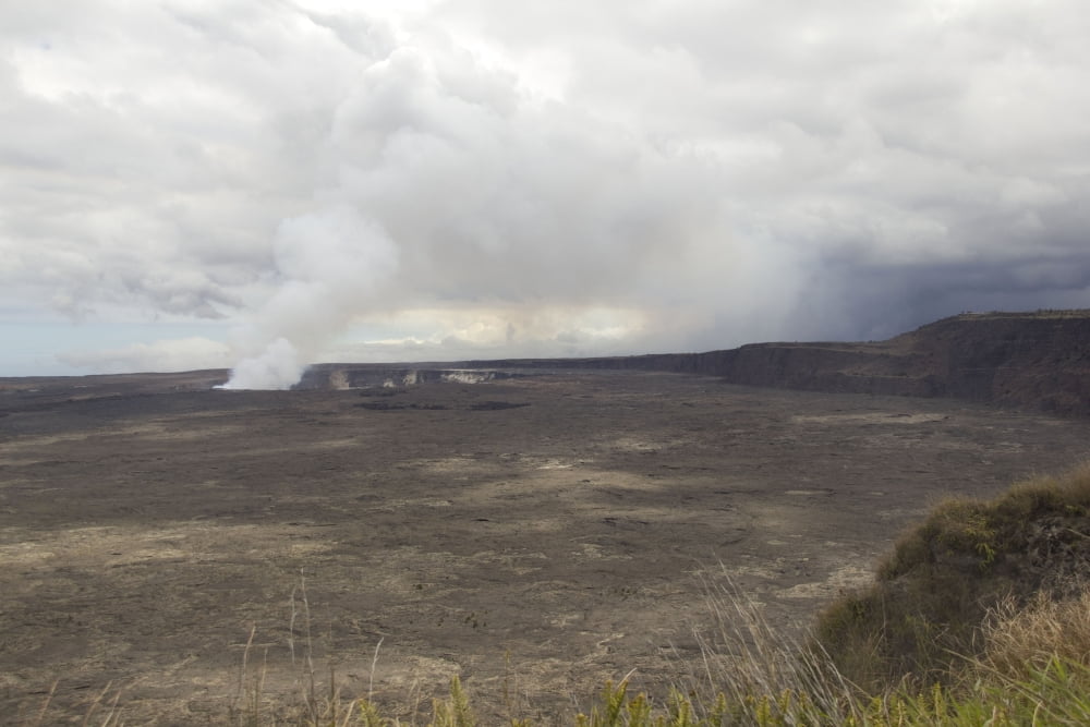 Halemaumau Crater of Kilauea Volcano Big Island of Hawaii Canvas Art - Fahad SulehriaStocktrek Images (35 x 23)