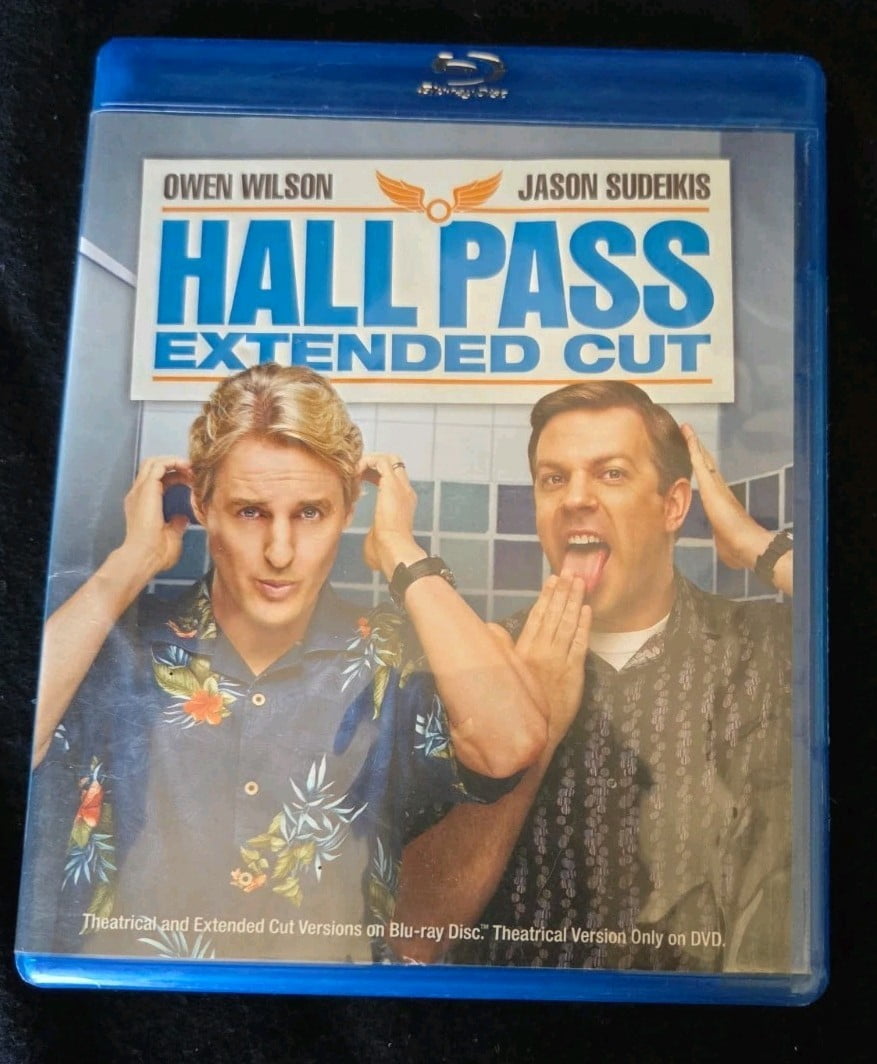 Hall Pass Standard Definition Widescreen (Blu-ray)