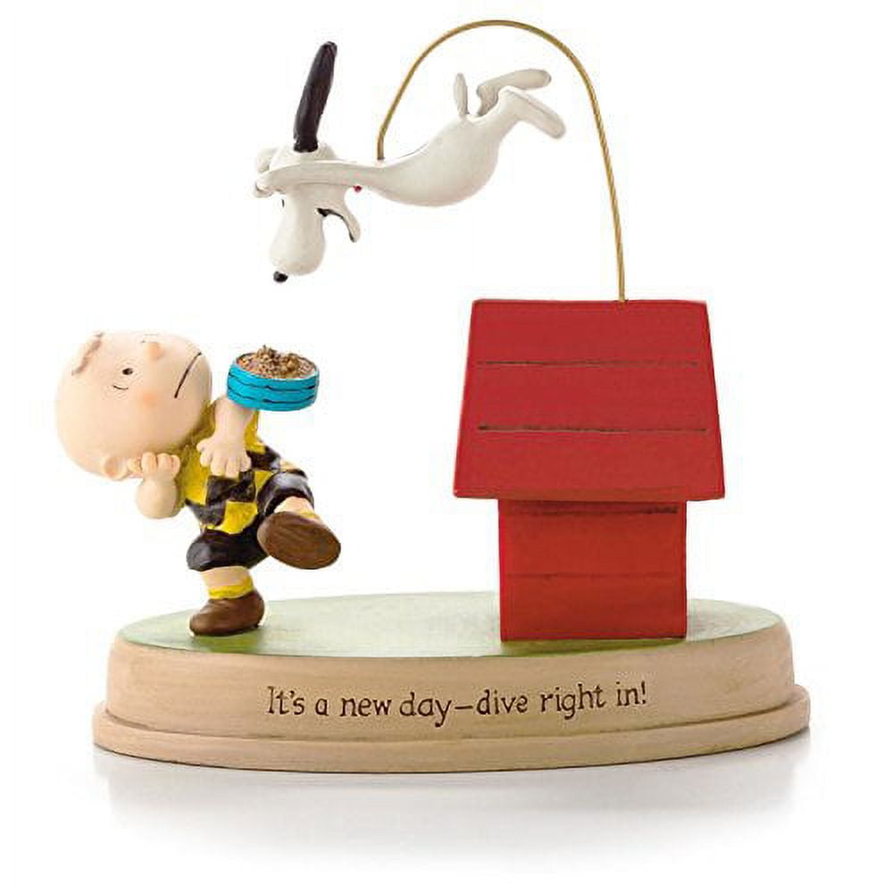 Hallmark Charlie Brown and Snoopy It's a New Day - Dive