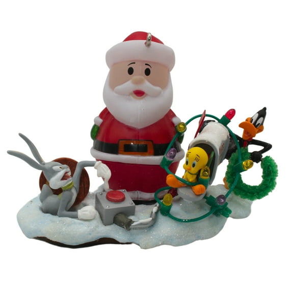 Looney Tunes Deck The Yard Bugs Bunny Santa Tweety Daffy Duck Christmas Ornament