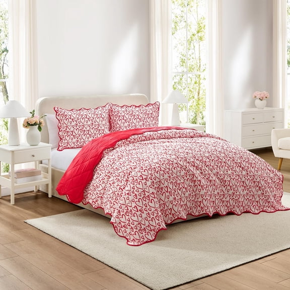 Hallmark Heart Strings 3-Piece Red/Multicolor Adult Quilt Set, Full/Queen
