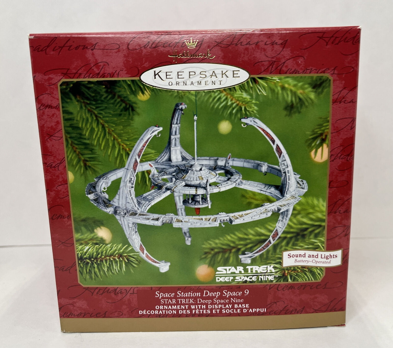 Hallmark Keepsake Ornament Star Trek Voyager Cube Lights Sound