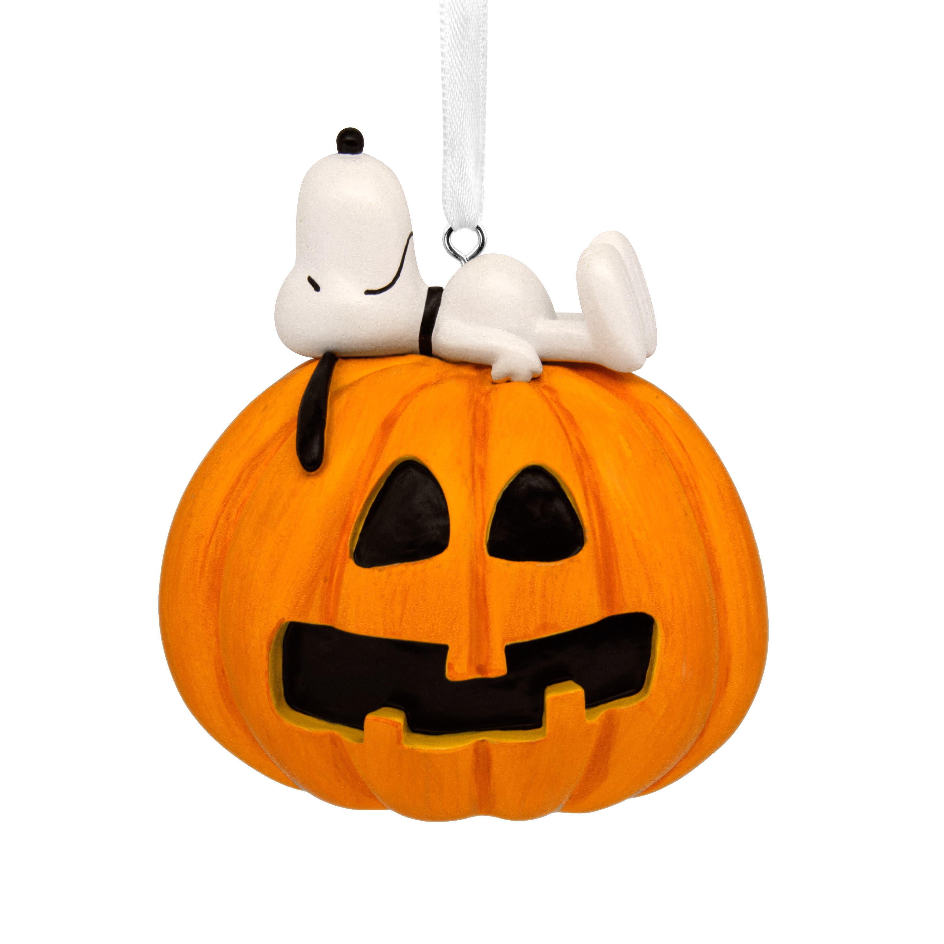 Hallmark Halloween Ornament (Peanuts Snoopy on Jack-o'-Lantern), 1 Count
