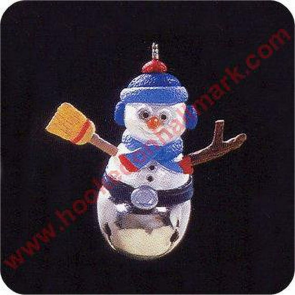 Hallmark Christmas Bells 3rd in Series 1997 Miniature Ornament QXM4162