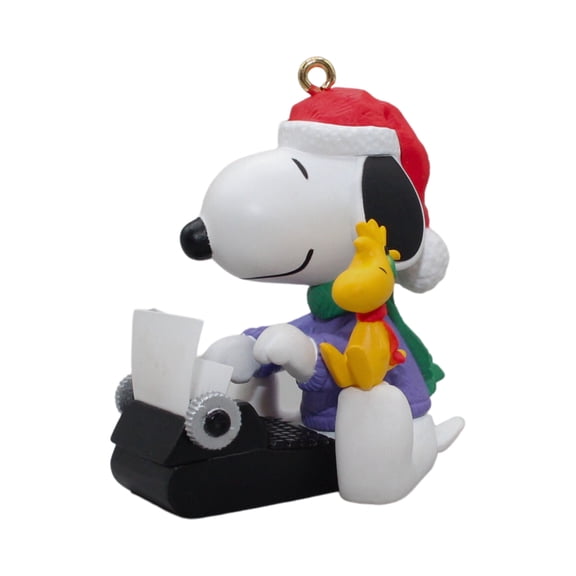 Hallmark Ornament: 2002 Literary Ace | QX8043 | Snoopy