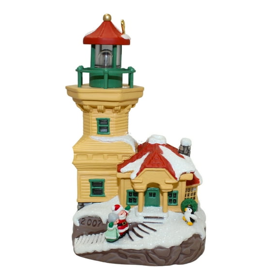 Hallmark Ornament 2007 Lighthouse Greetings #11