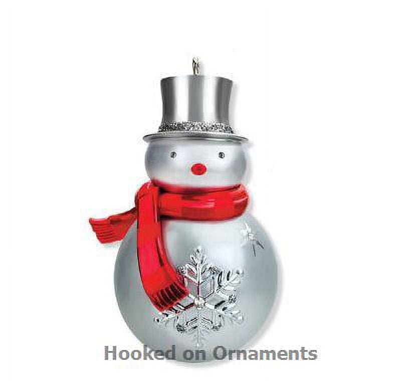 2013 NFL Football Legends Hallmark Christmas Ornament - Hooked on Hallmark  Ornaments