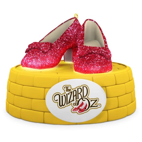 Hallmark Ornament 2016 Ruby Slippers *MAGIC