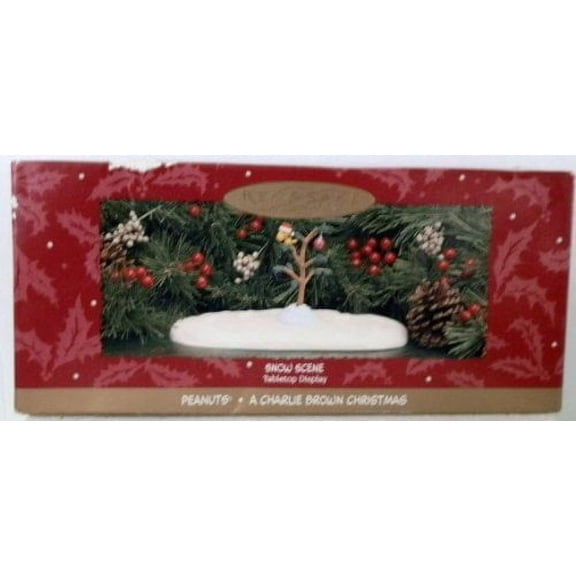 Hallmark Snow Scene Tabletop Display Peanuts a Charlie Brown Christmas